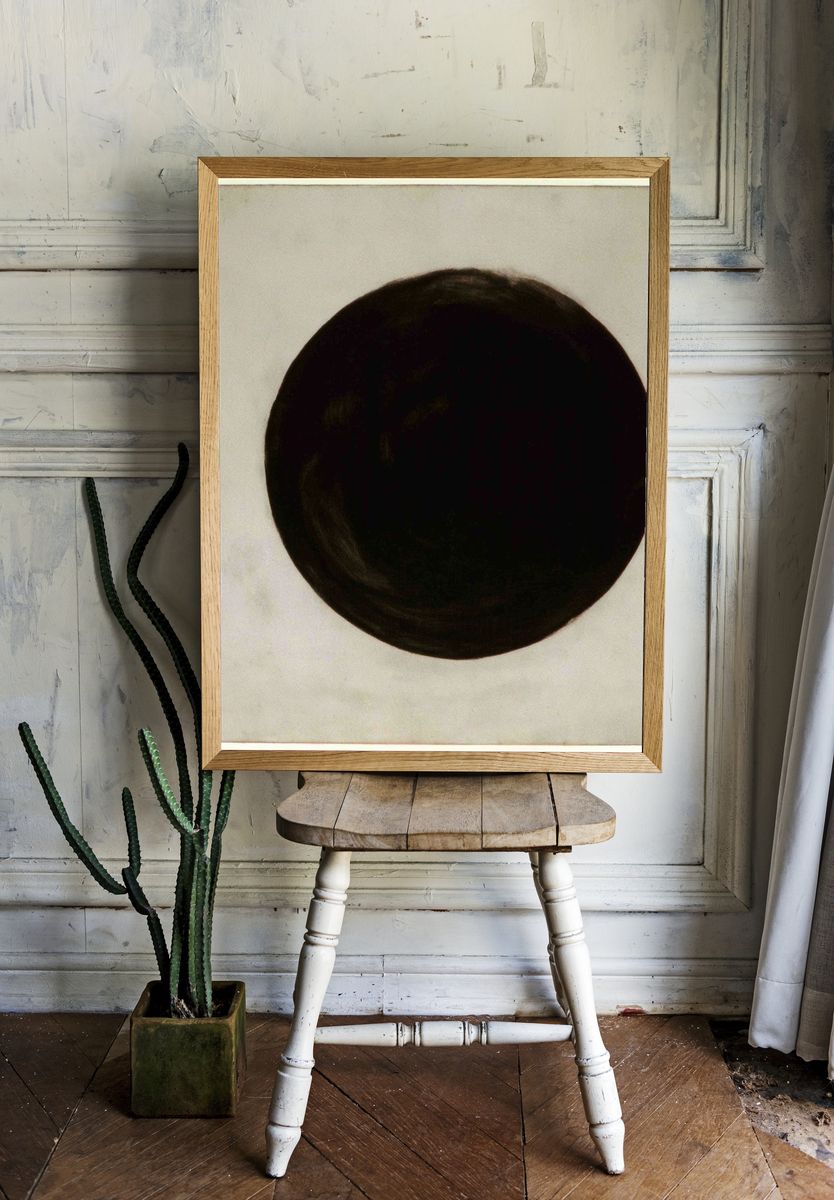 Black Circle Minimalist Print. room preview