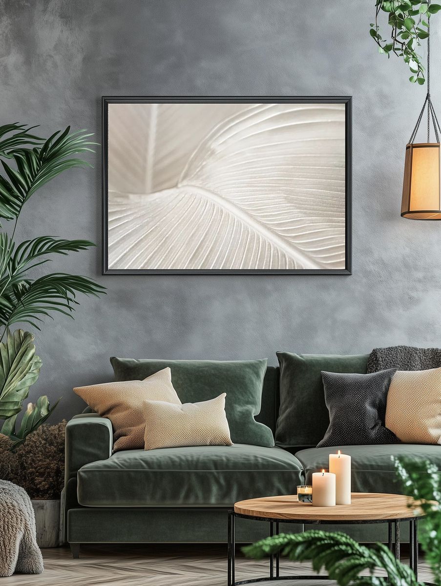 Creamy bird paradise leaf background. — room view 4