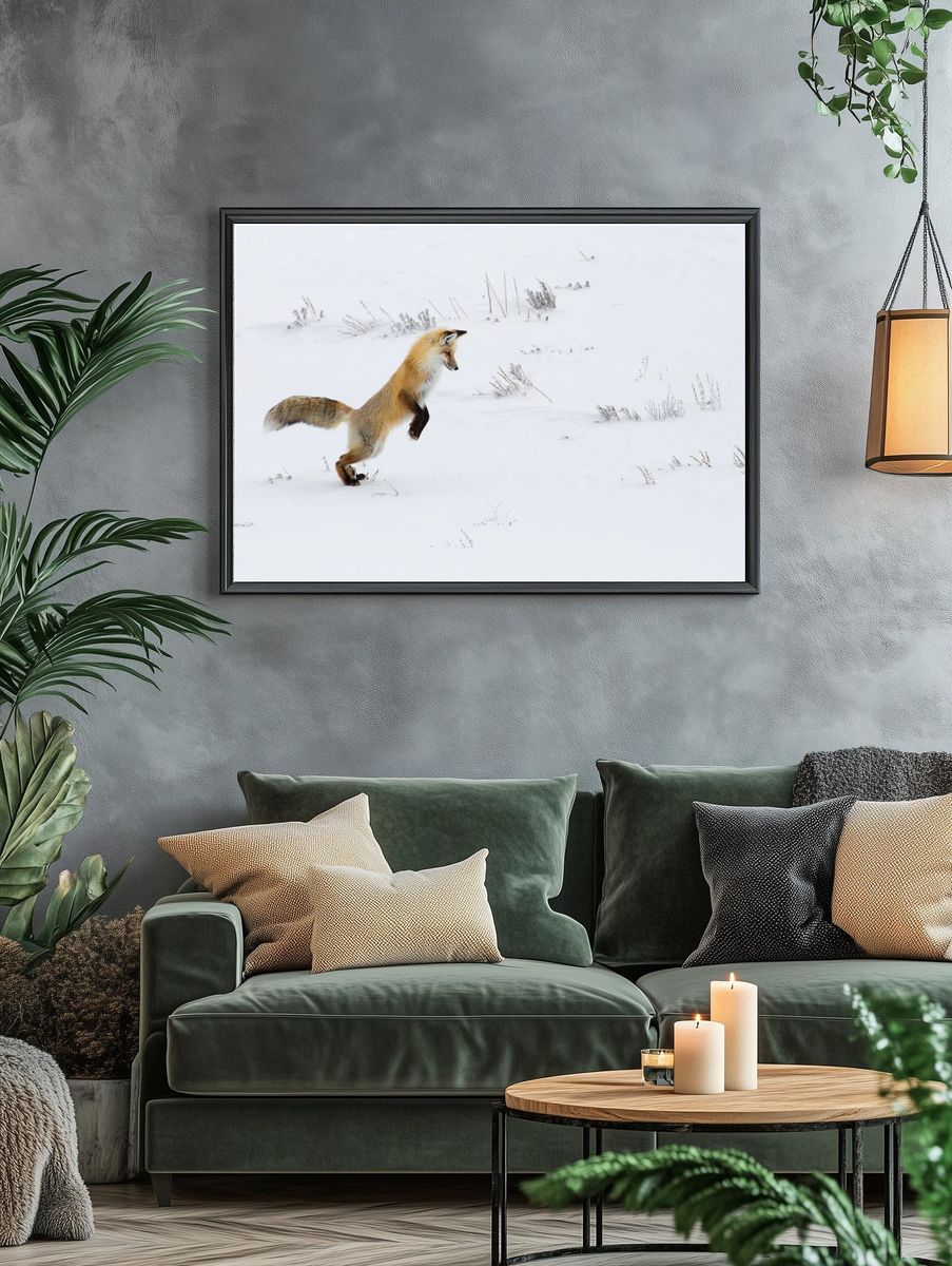Hunting fox, Hayden Valley. Original. — room view 4