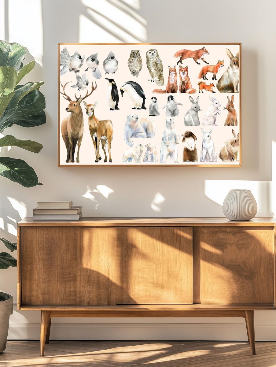 Hand-drawn wildlife set watercolor style. — room view 3