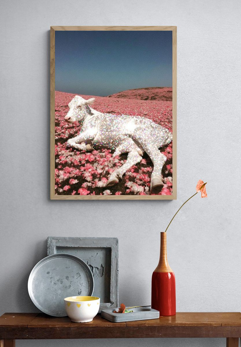 Sparkling Cow in Flower Field Print. — room view 3
