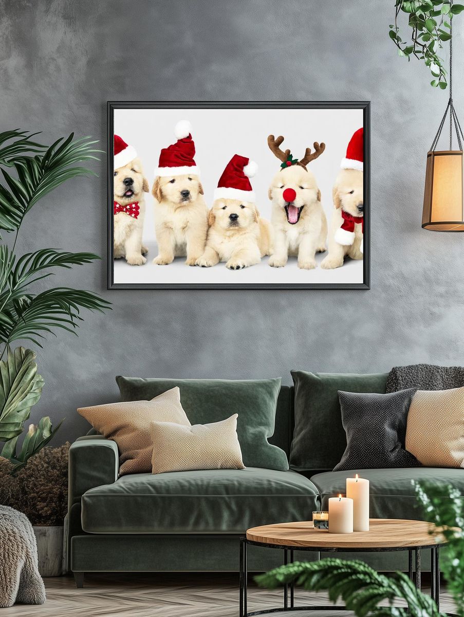 Group adorable Golden Retriever puppies. — room view 4