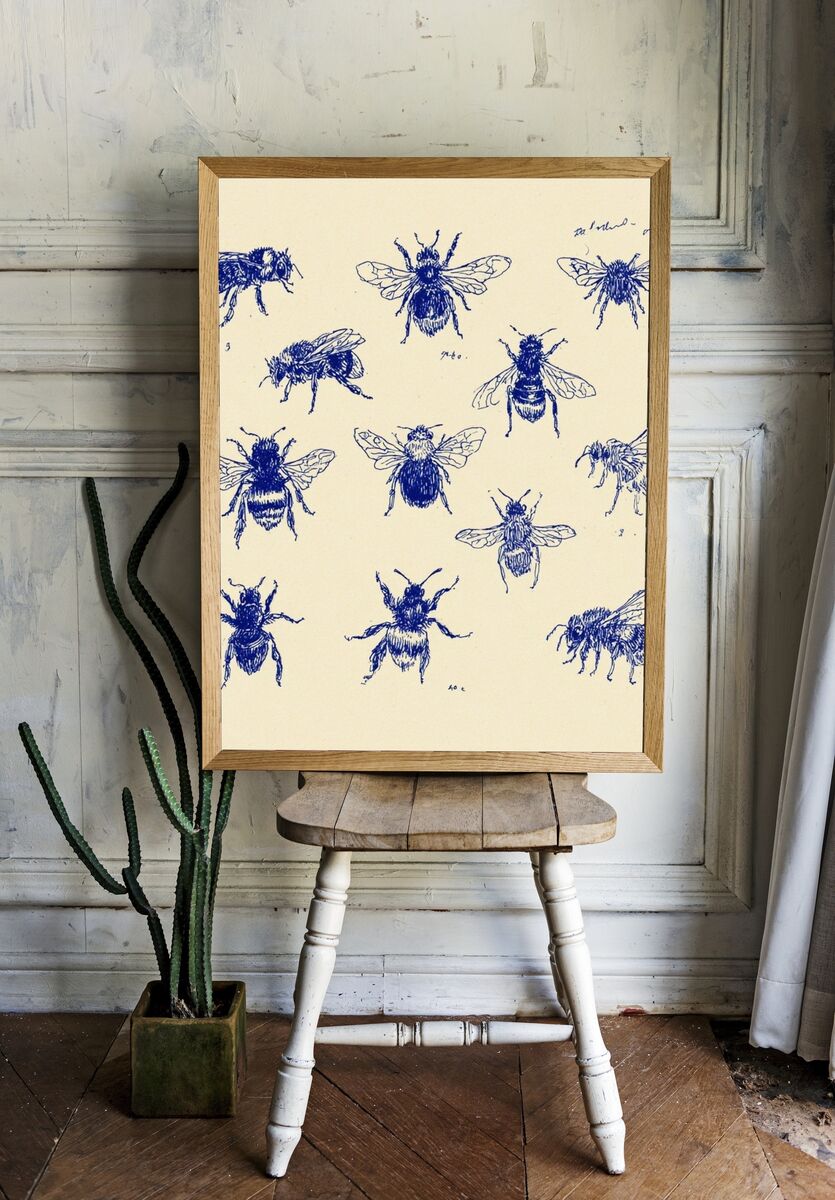 Bee Illustration Poster. — room view 1