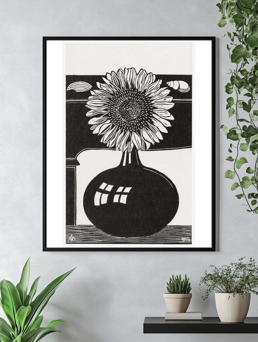 Sunflower (Zonnebloem) (1914) print high. — room view 4