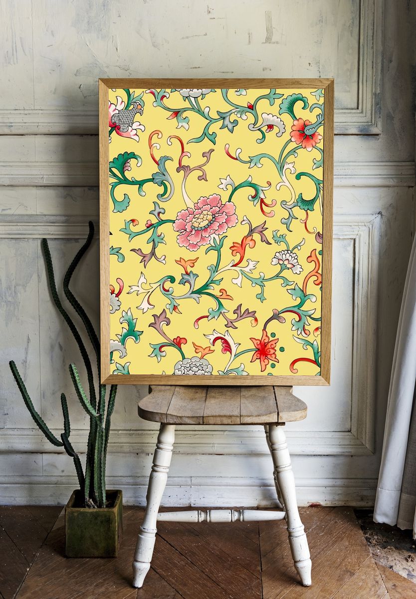 Floral Vine Pattern Vintage Print. — room view 1