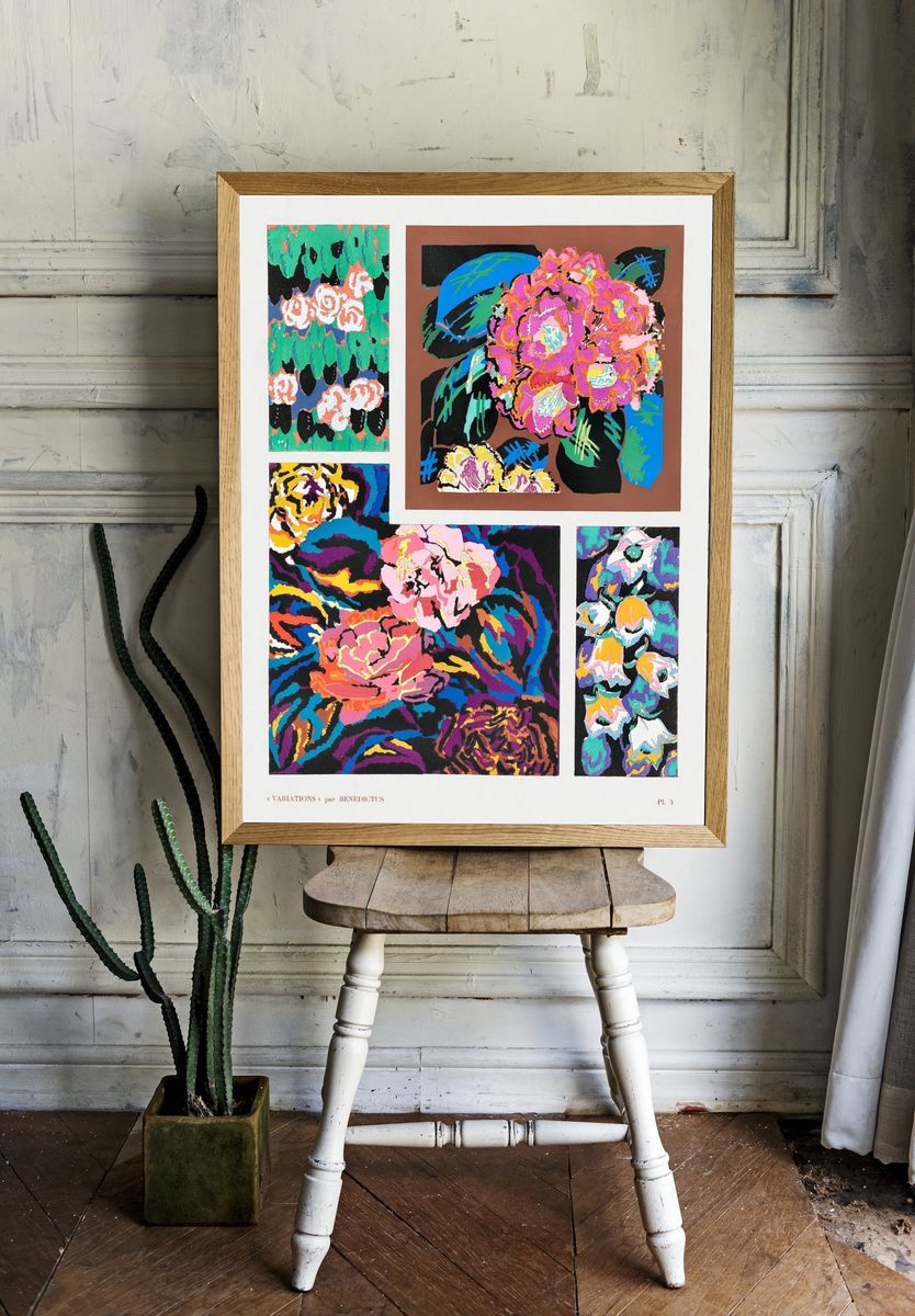 Flower vintage art deco pattern. room preview