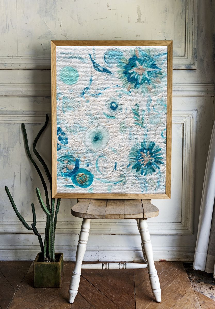 Blue Floral Abstract Print. room preview