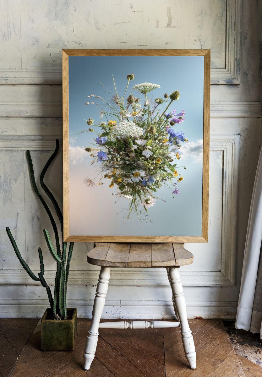 Wildflower Bouquet Botanical Print. — room view 1