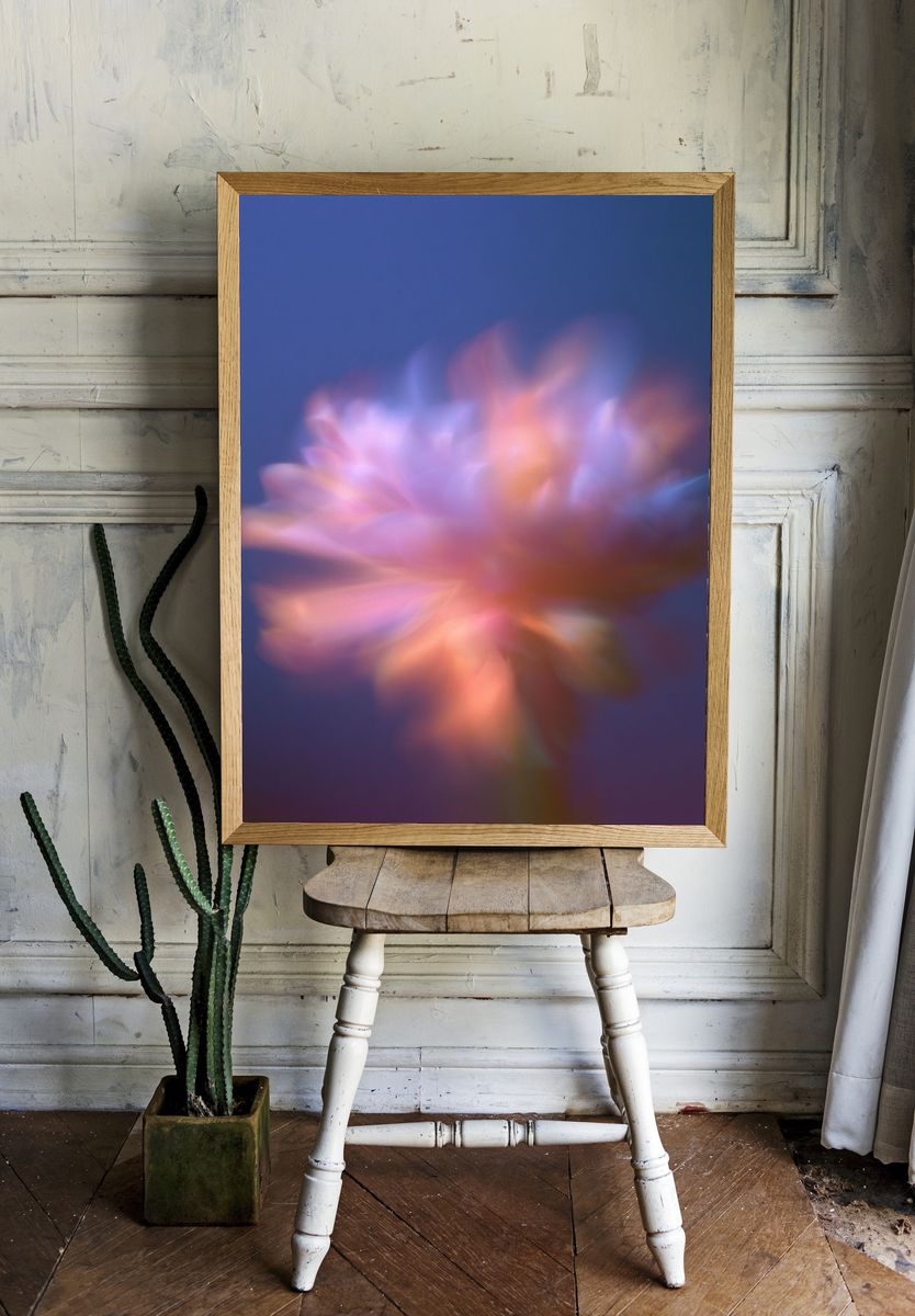 Dreamy Floral Blur Print. room preview