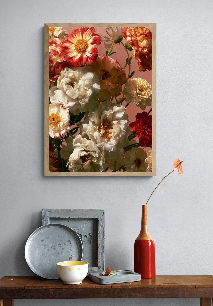 Vintage Zinnia Bouquet Print. — room view 3