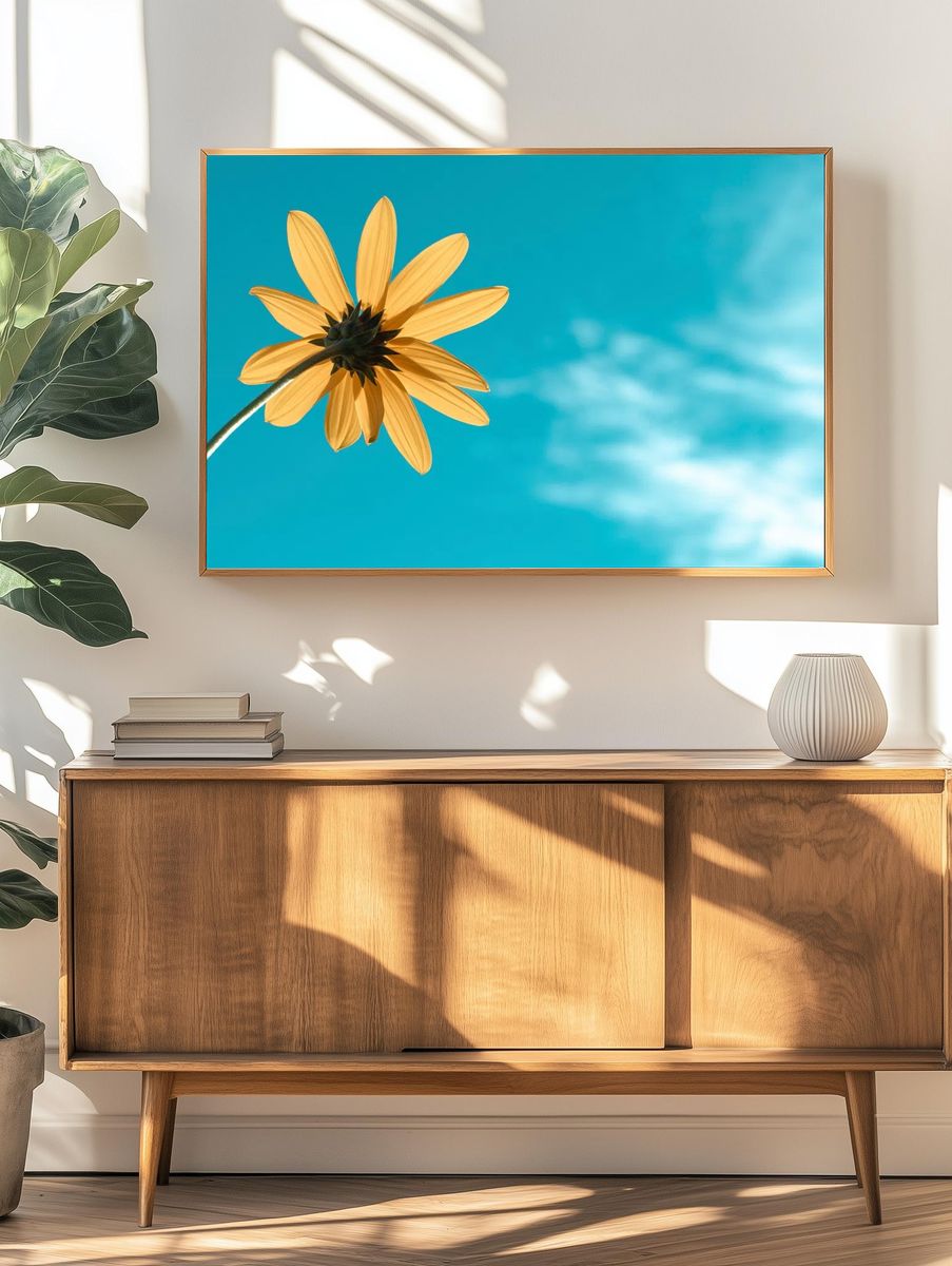 Yellow daisy blue sky. — room view 3