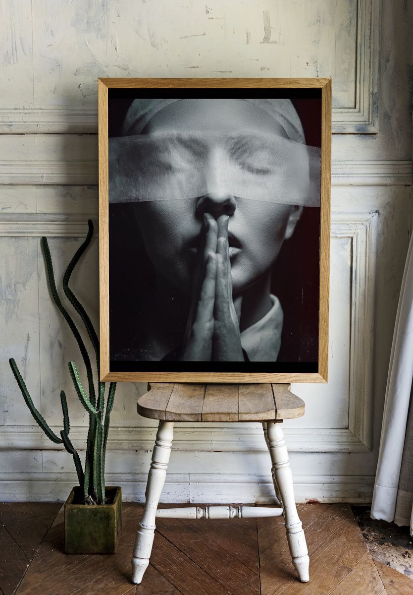 Blindfolded Portrait Black-White Print. — room view 1