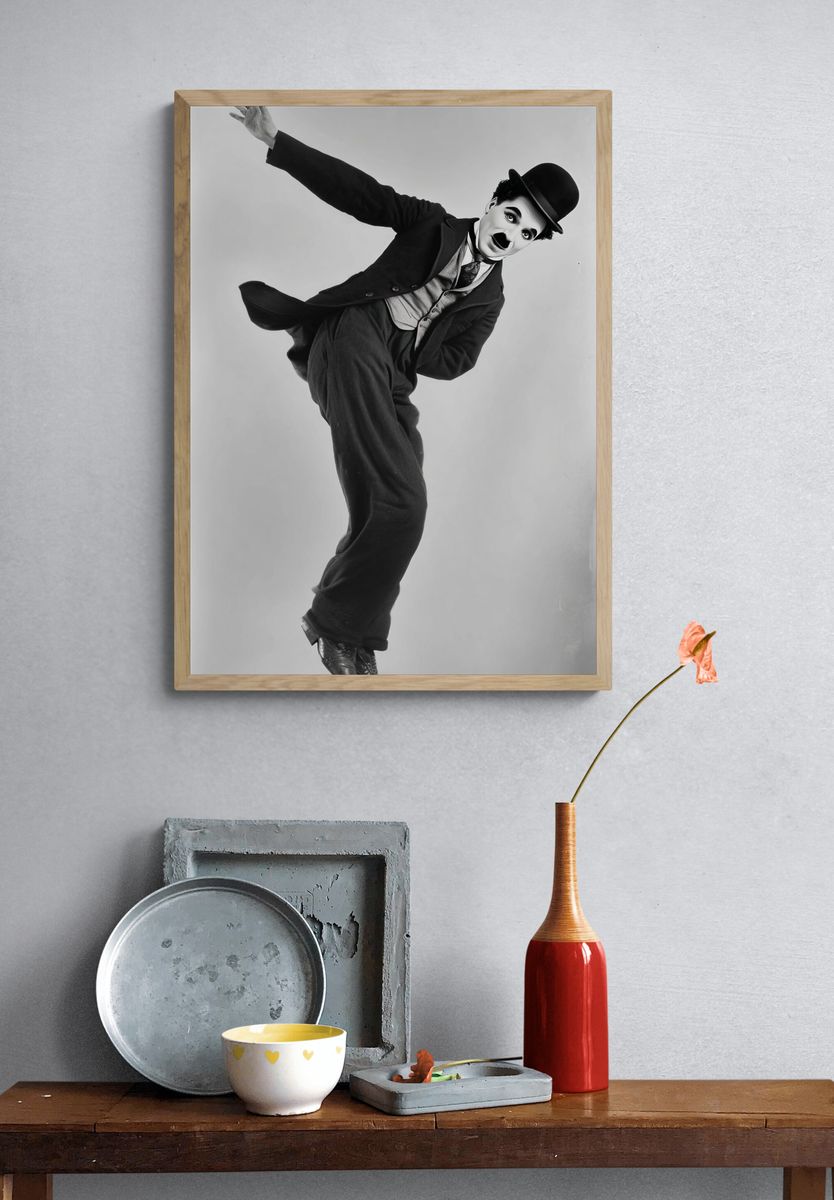 Charlie Chaplin — Vintage Print. — room view 3
