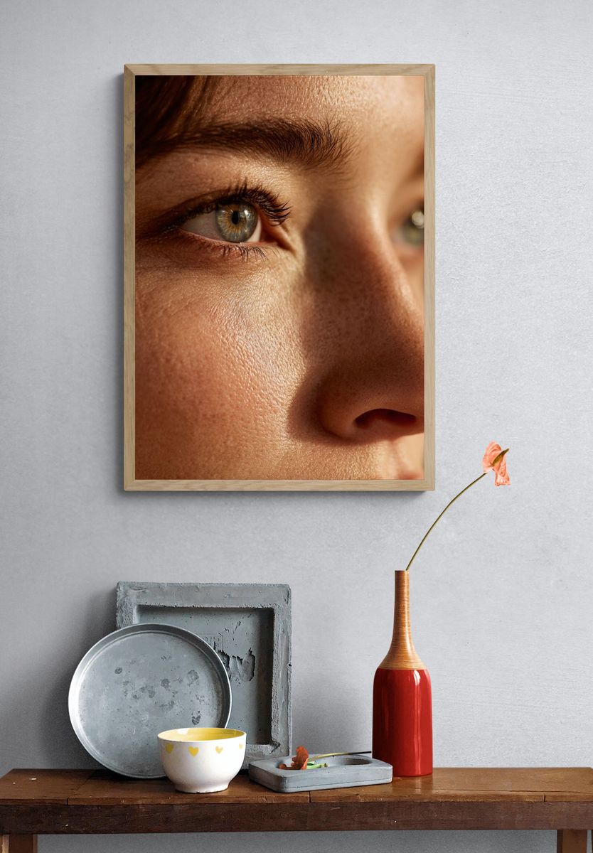 Close-Up Portrait Photography Poster. — room view 3
