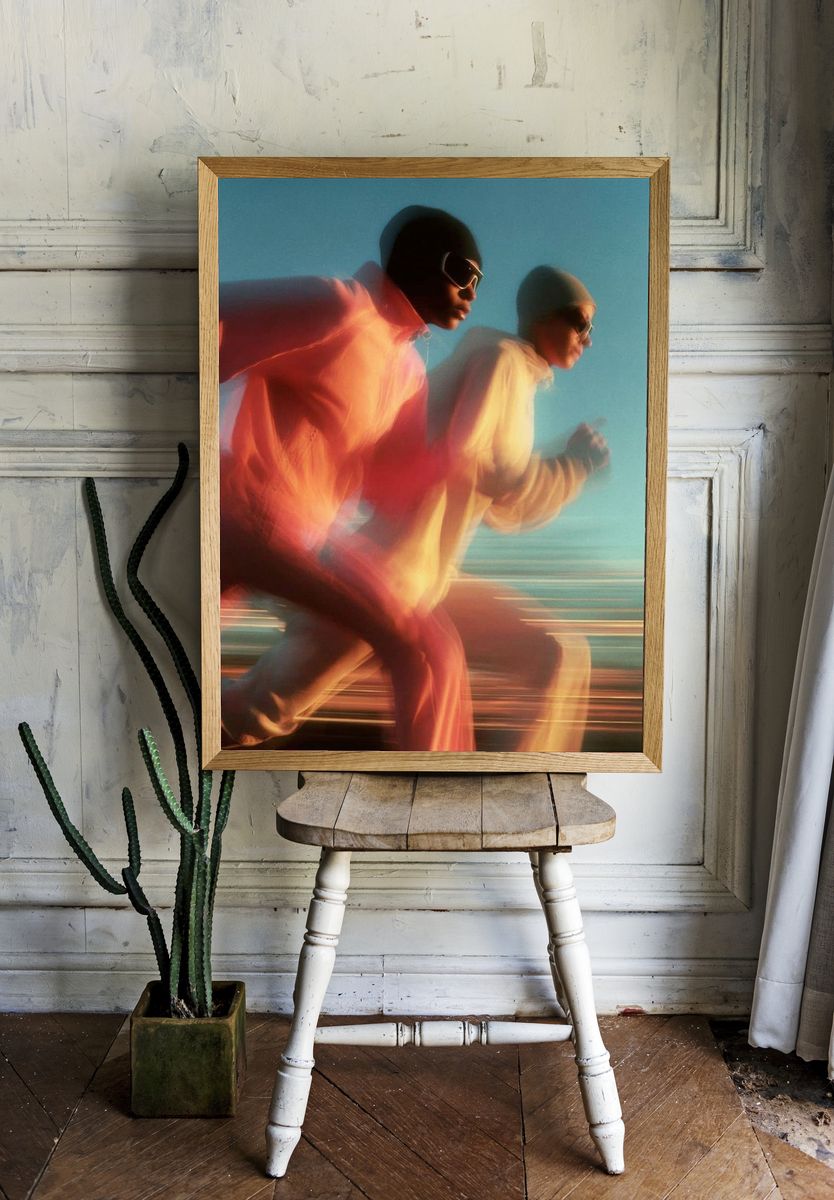 Dynamic Runners — Contemporary Print. — room view 1