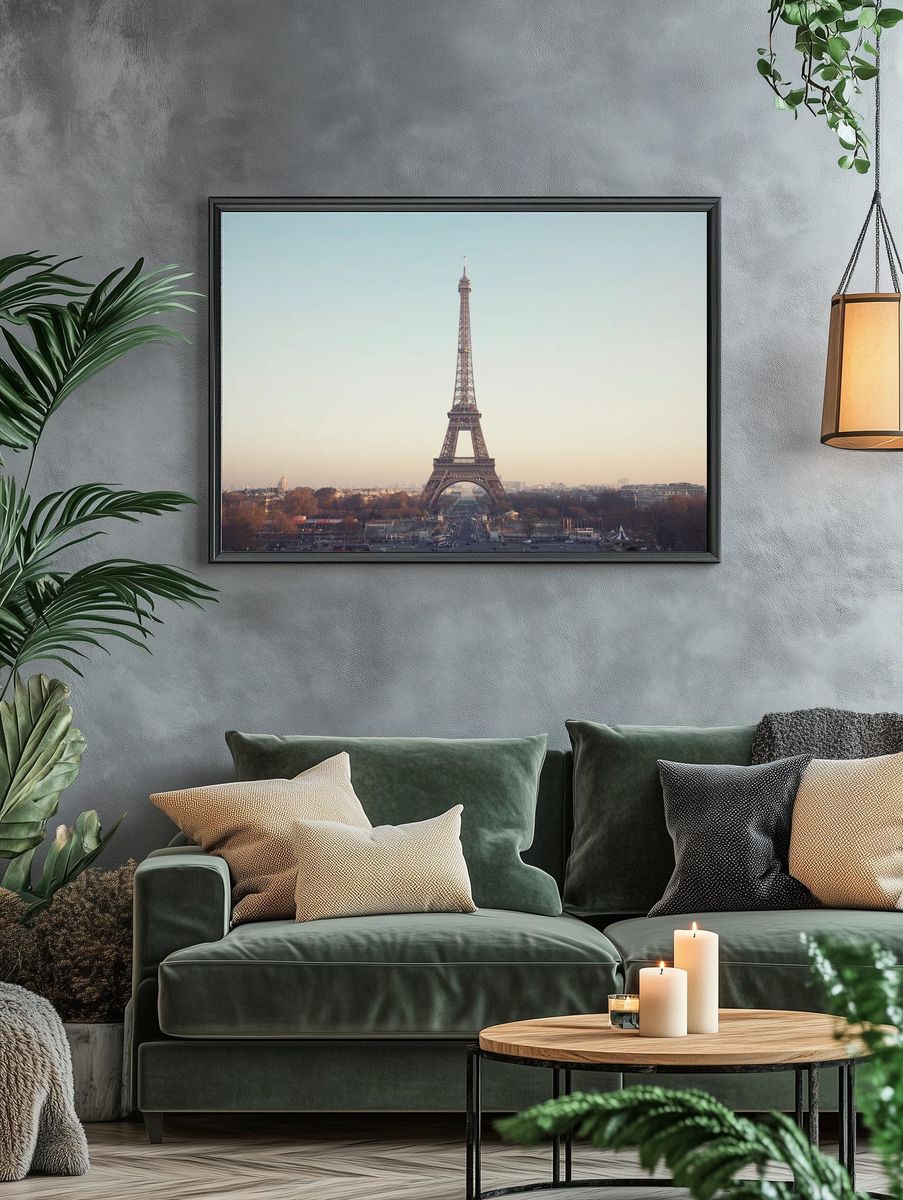 Eiffel Tower Paris. — room view 4