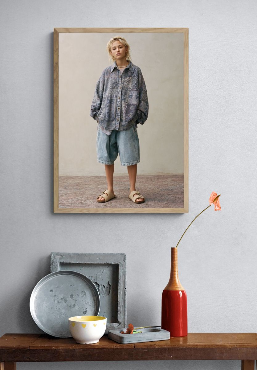 Fashion Portrait Photography Poster. — room view 3