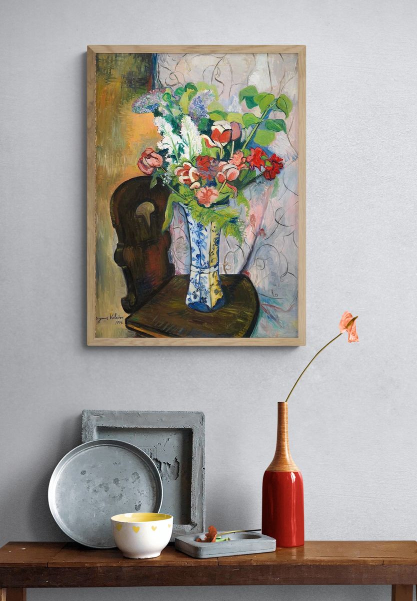 Vase of Flowers — Fine Art Print. — room view 3