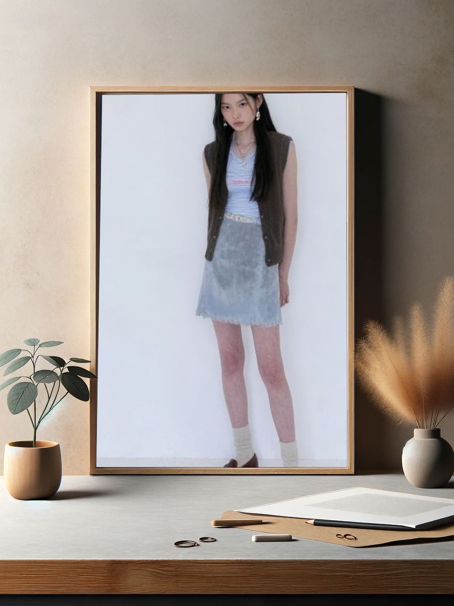 Fashion Portrait Photography Poster. — room view 2