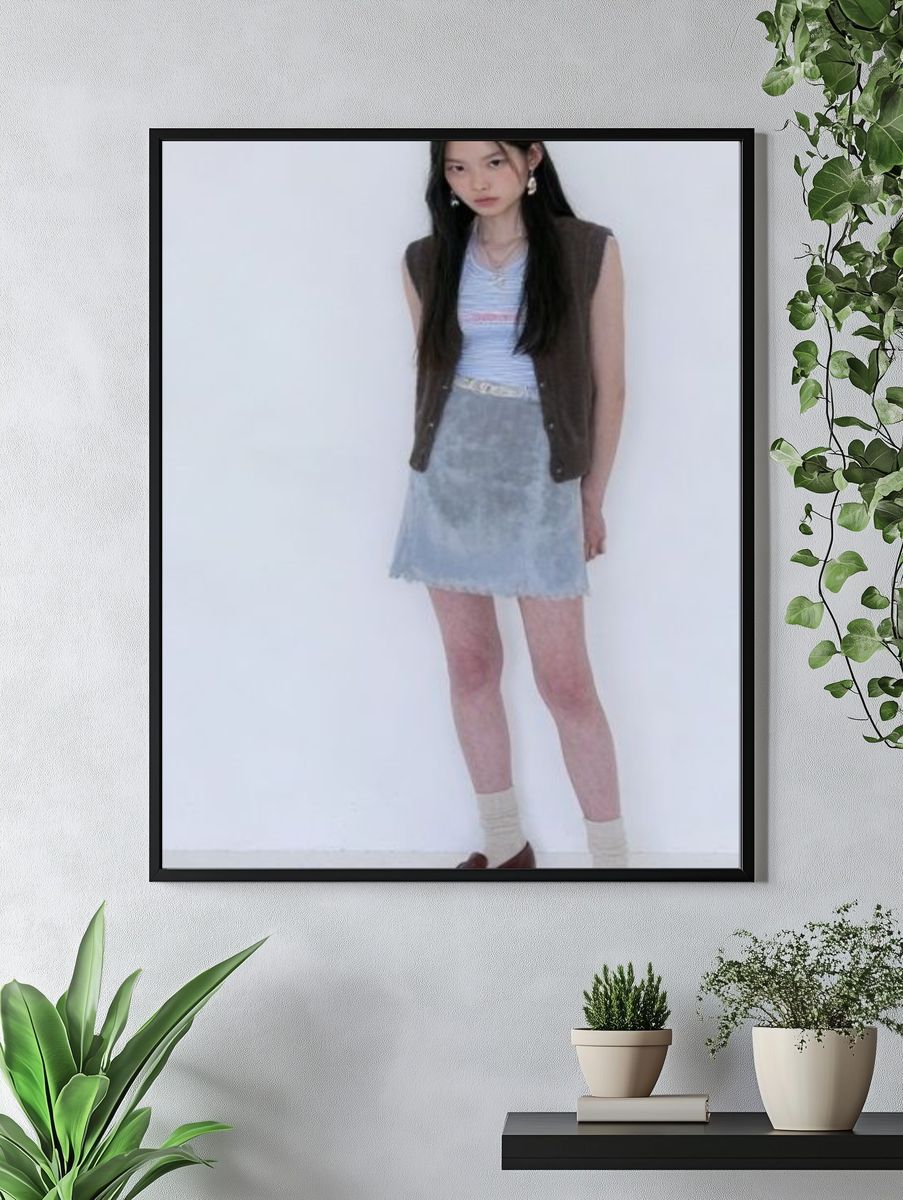 Fashion Portrait Photography Poster. — room view 4
