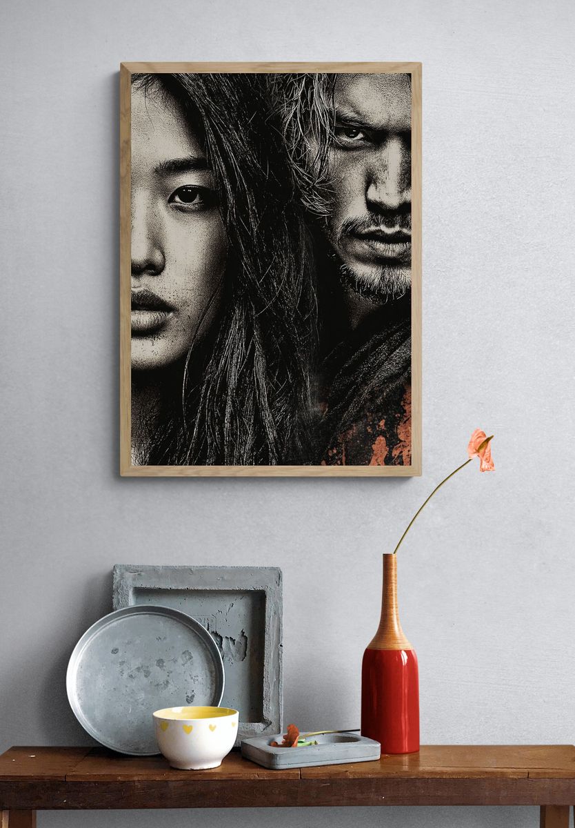 Dual Portrait Noir Print. — room view 3