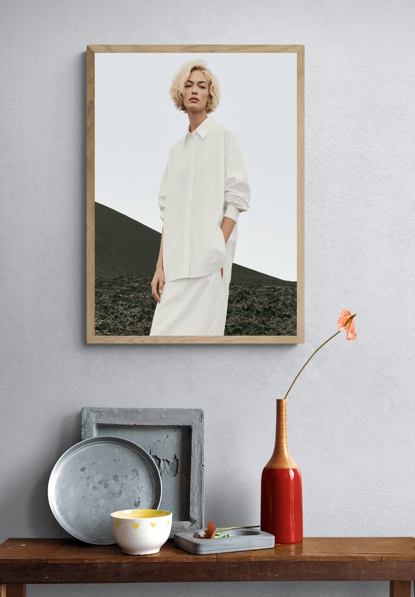Minimalist Fashion Portrait Poster. — room view 3