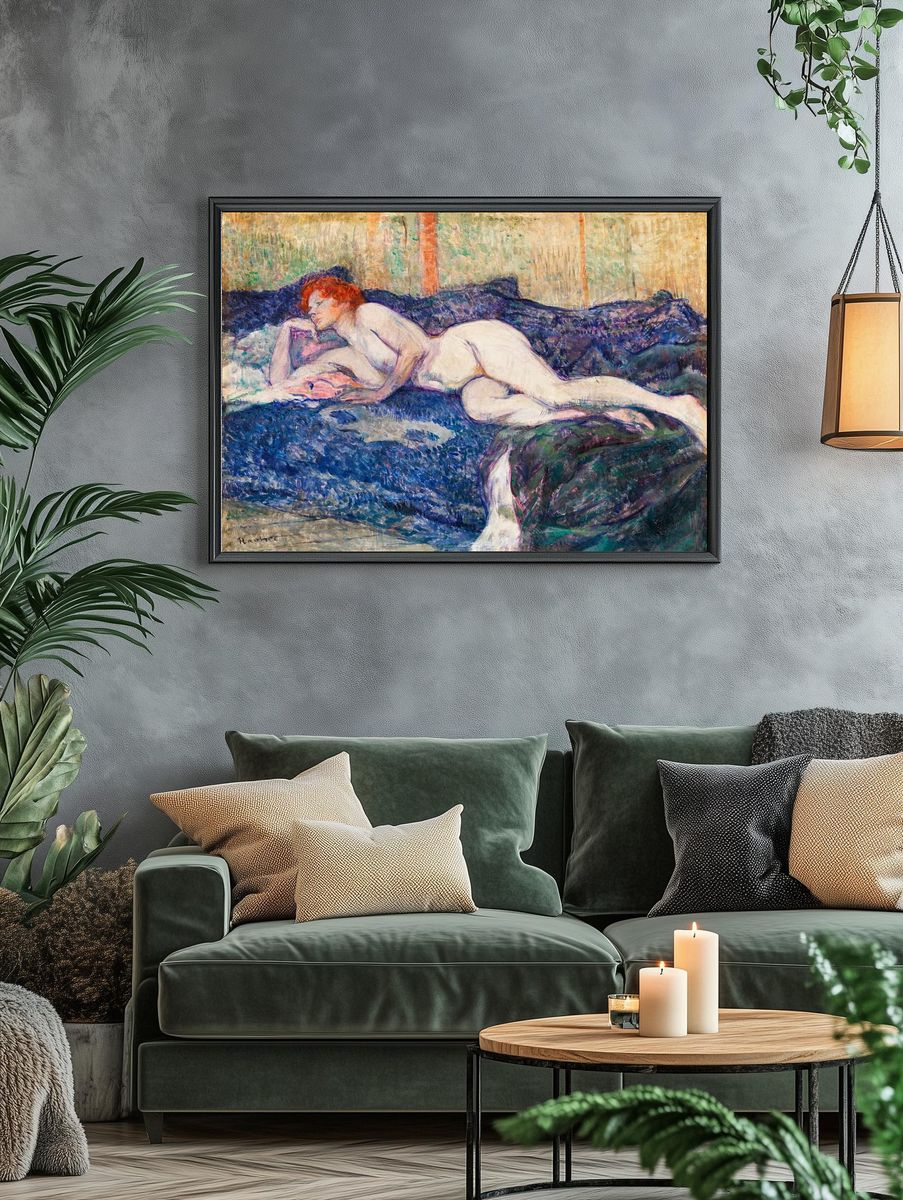 Naked woman showing her breasts. — room view 4