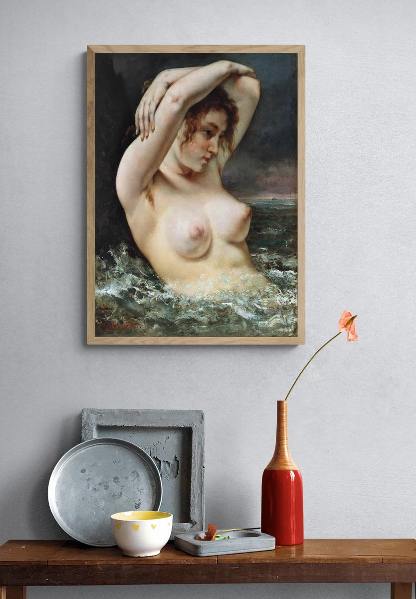 Naked woman showing her breasts. — room view 3