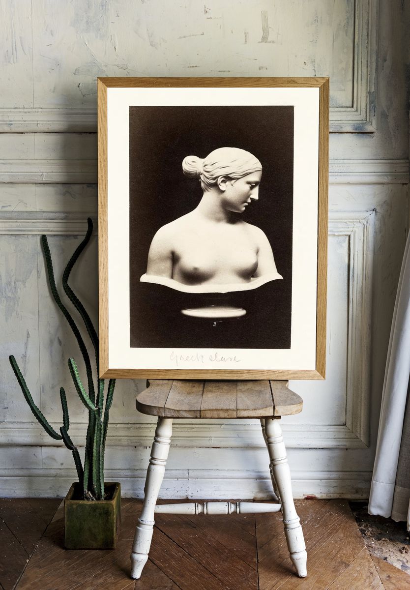 Naked woman sculpture, Bust Greek. room preview