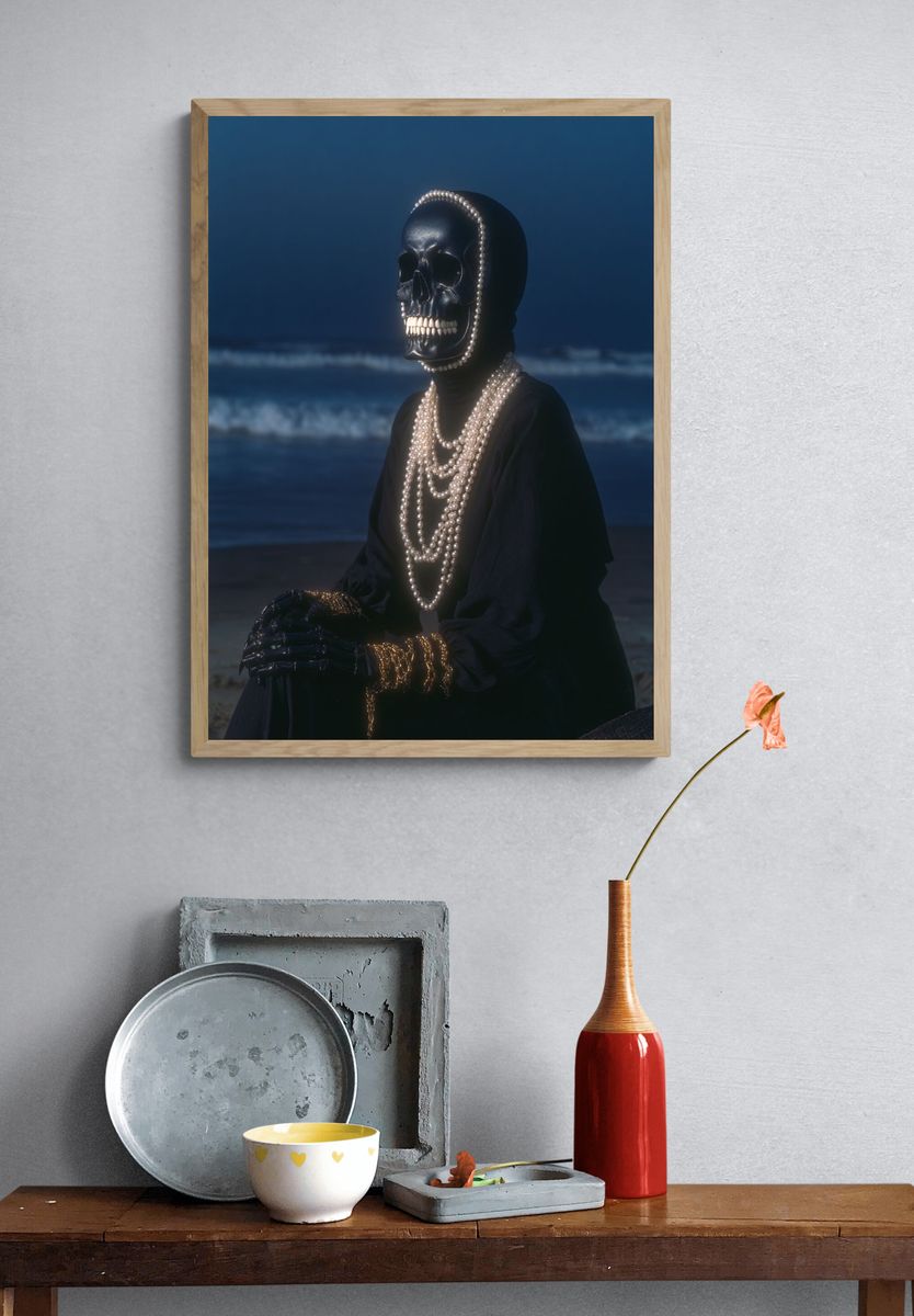 Pearl Skull Portrait Poster. — room view 3