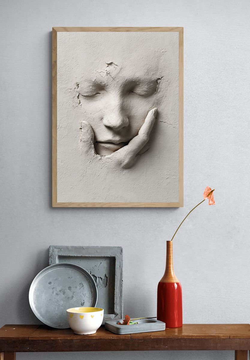 Textured Face Relief Minimalist Print. — room view 3
