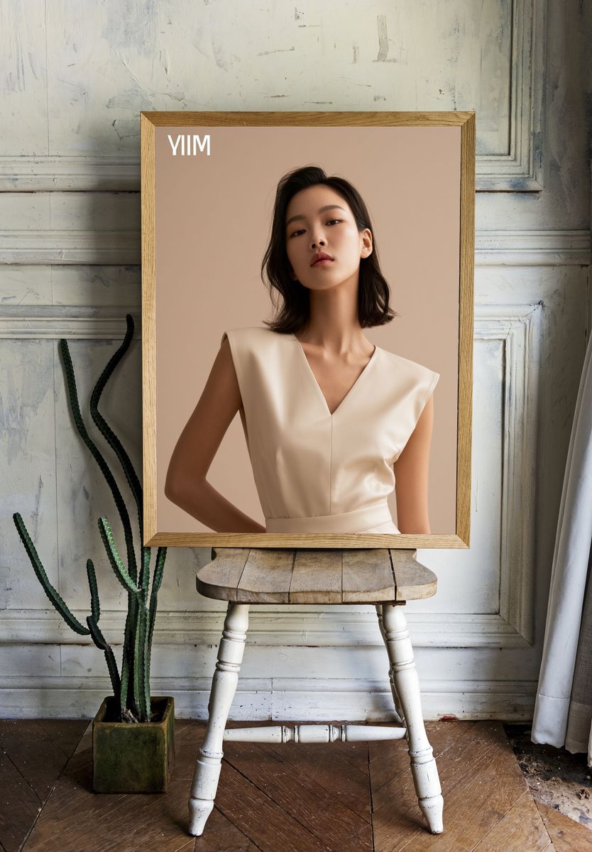 Minimalist Fashion Portrait Poster. — room view 1