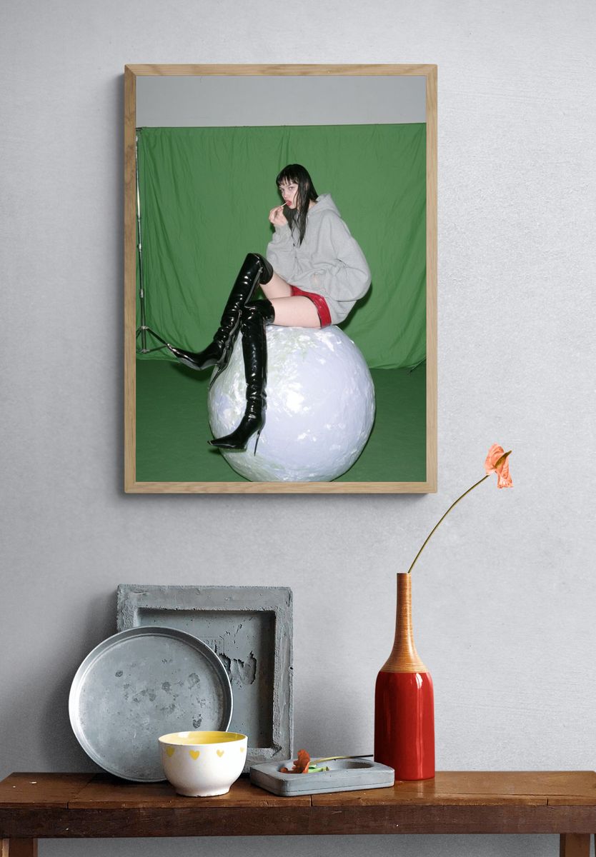 Studio Fashion Portrait Poster. — room view 3