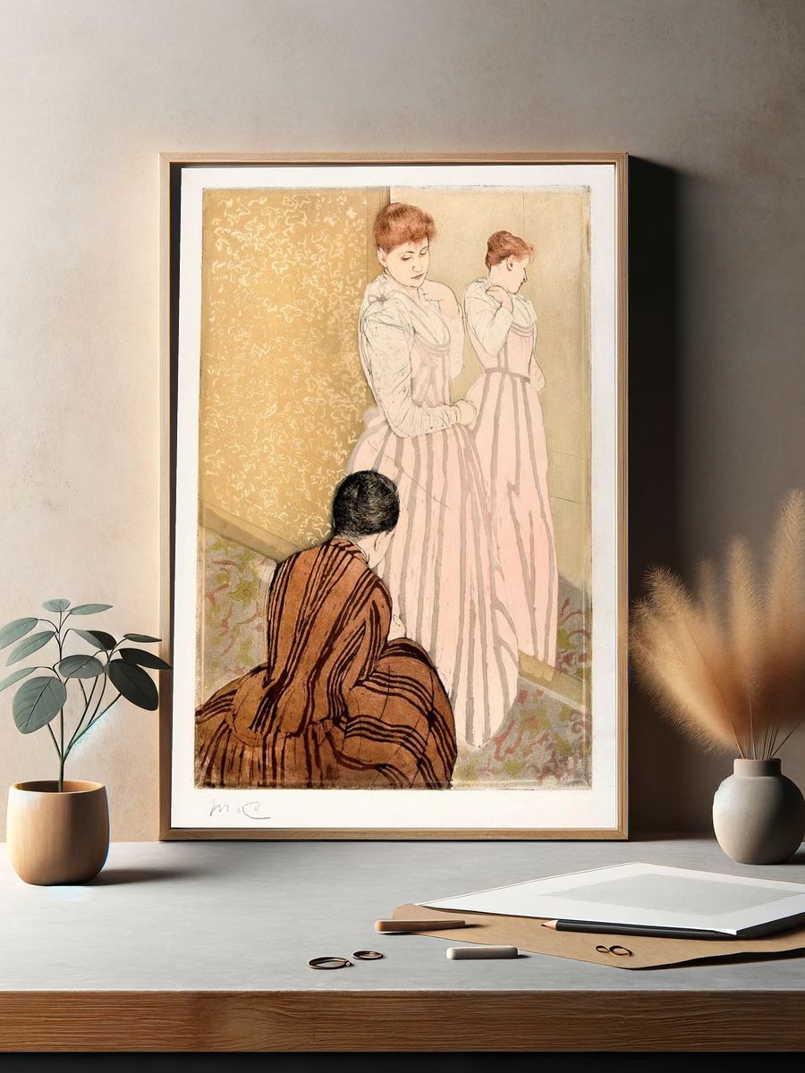 Fashion Reflection — Vintage Print. — room view 2