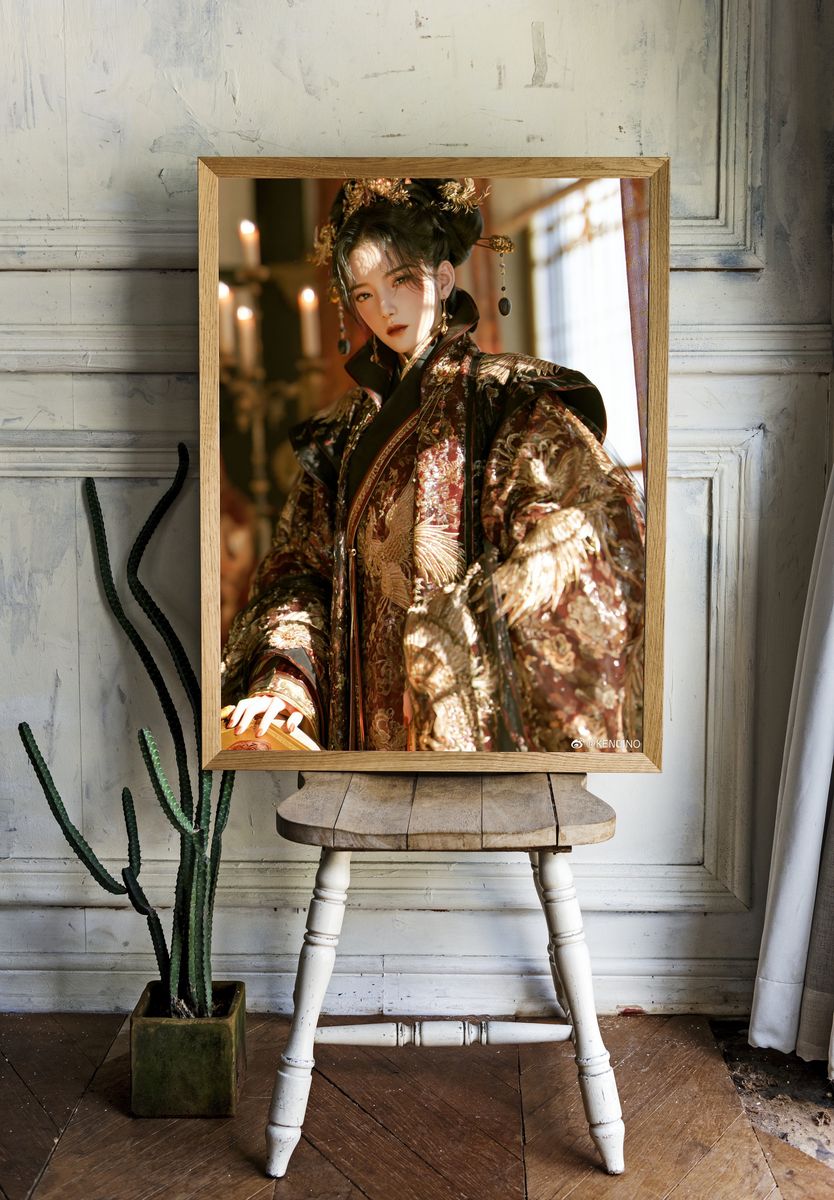 Elegant Geisha Portrait Print. — room view 1