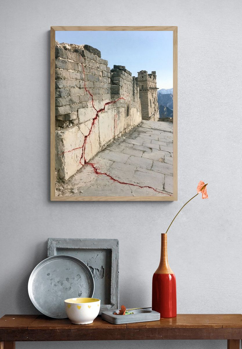 Great Wall Cracks Photography Poster. — room view 3