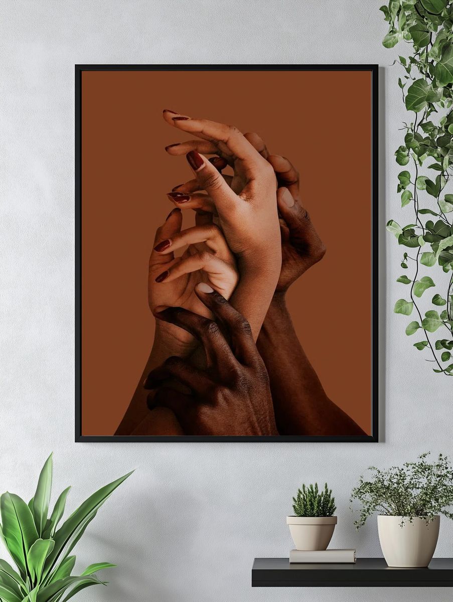 Four hands reaching up. — room view 4