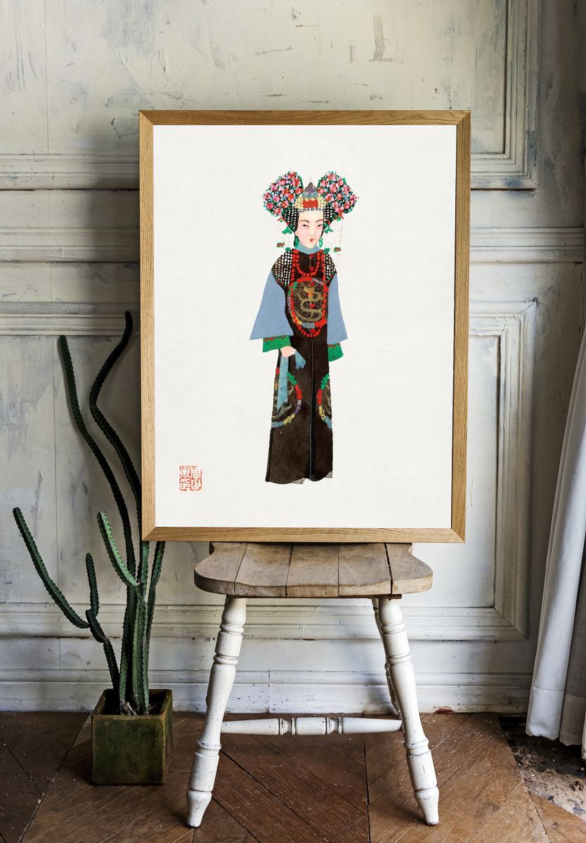 Chinese Empress costume. — room view 1