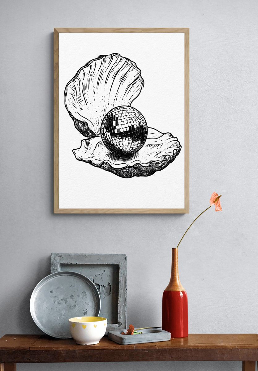 Seashell Disco Ball Print. — room view 3