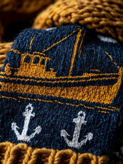 Nautical Knit Texture Print.