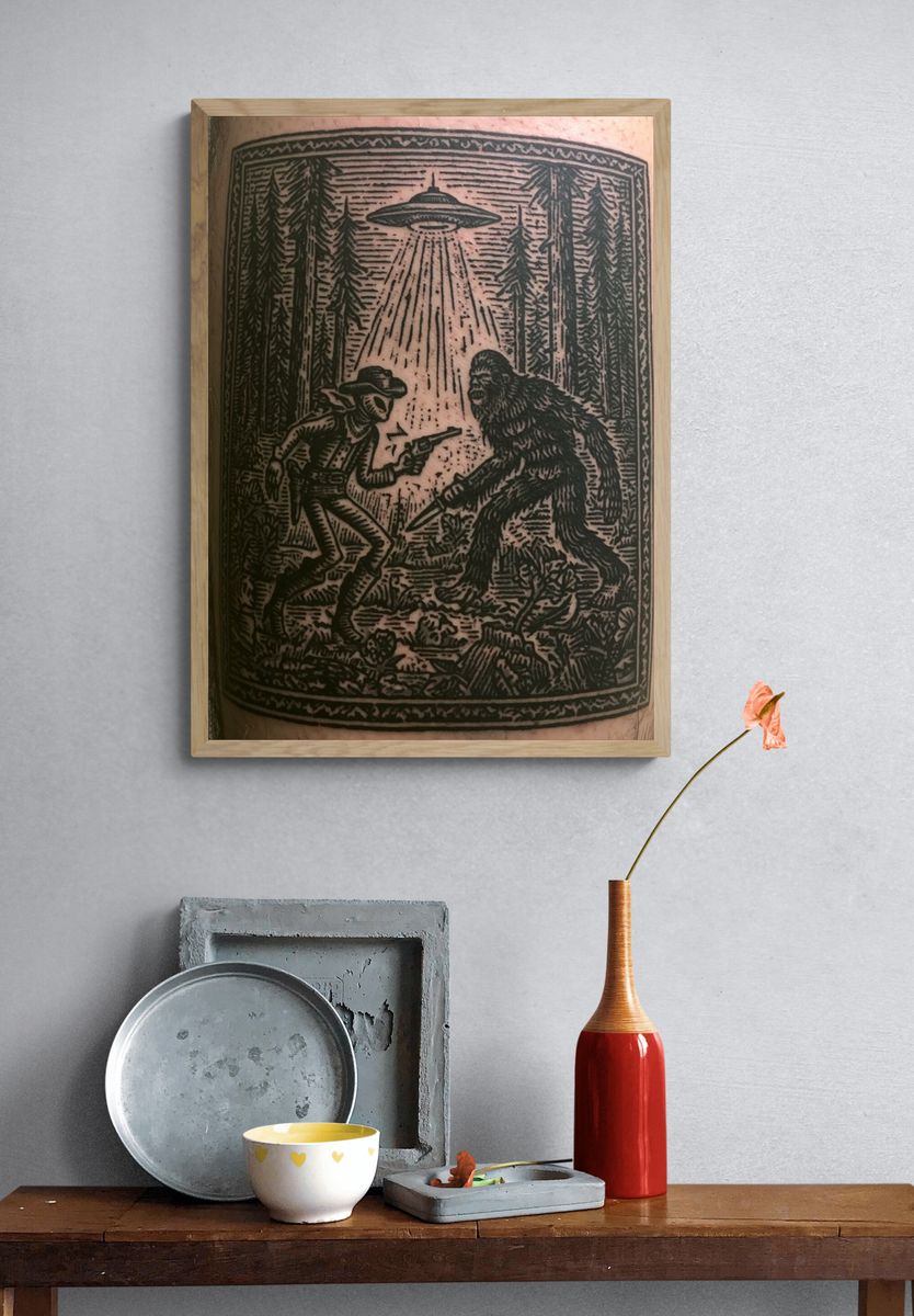 Alien Encounter Ink Poster. — room view 3