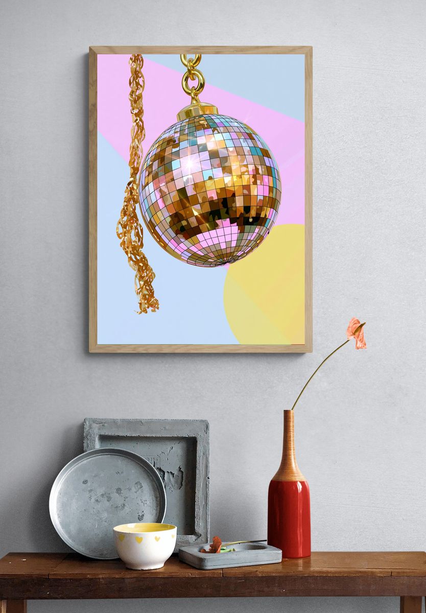 Disco Ball Chain Illustration Poster. — room view 3