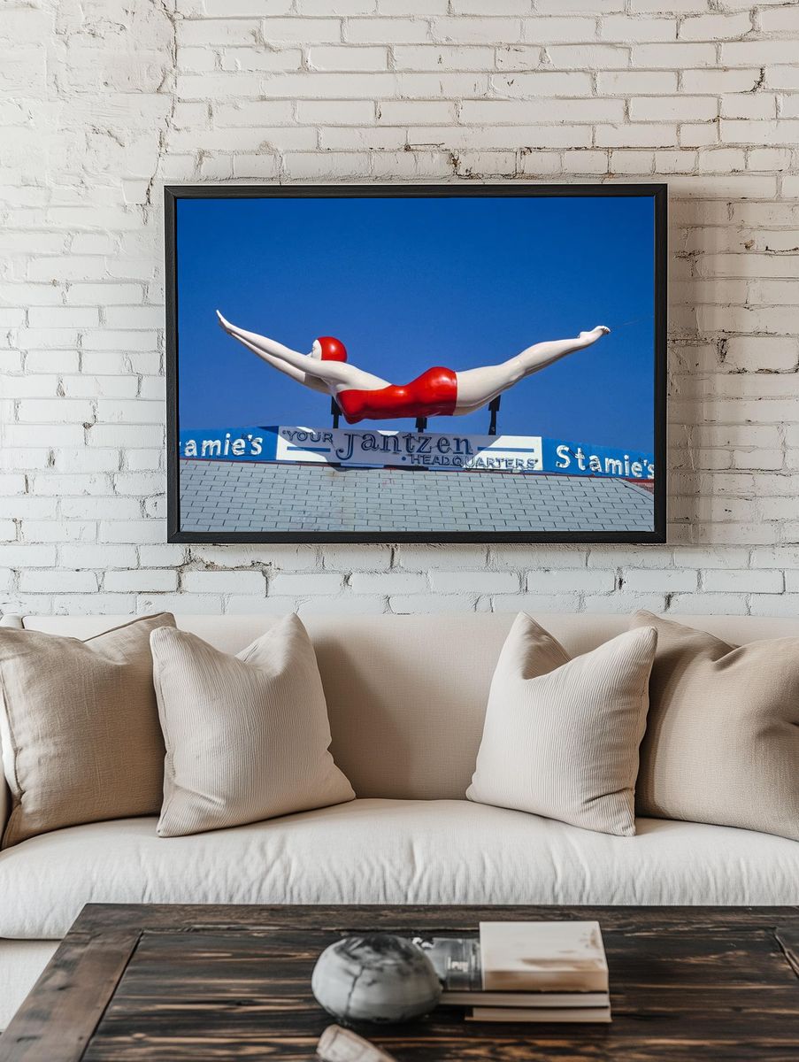 Stamie's Beachwear Jantzen sign, Ocean. room preview