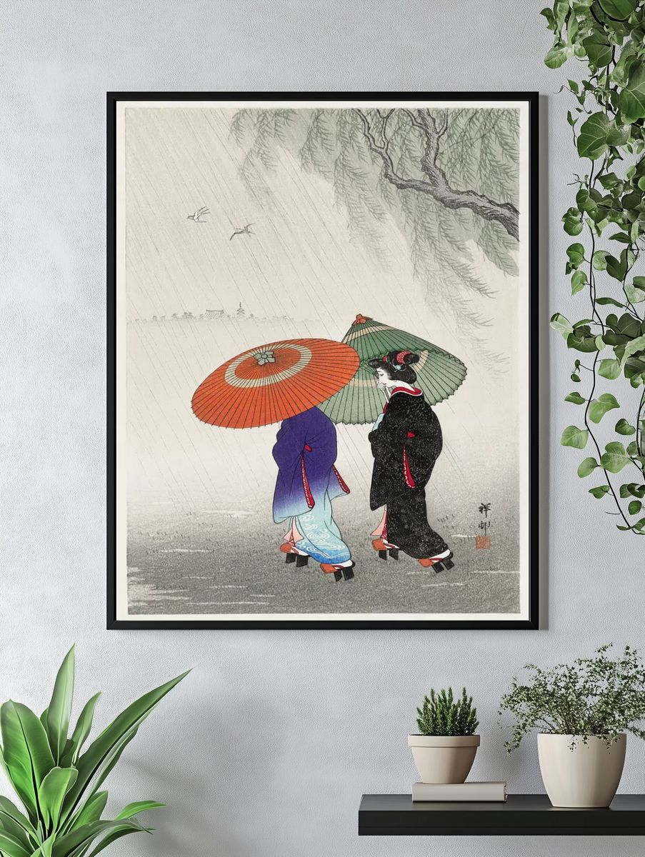 Two women rain. — room view 4