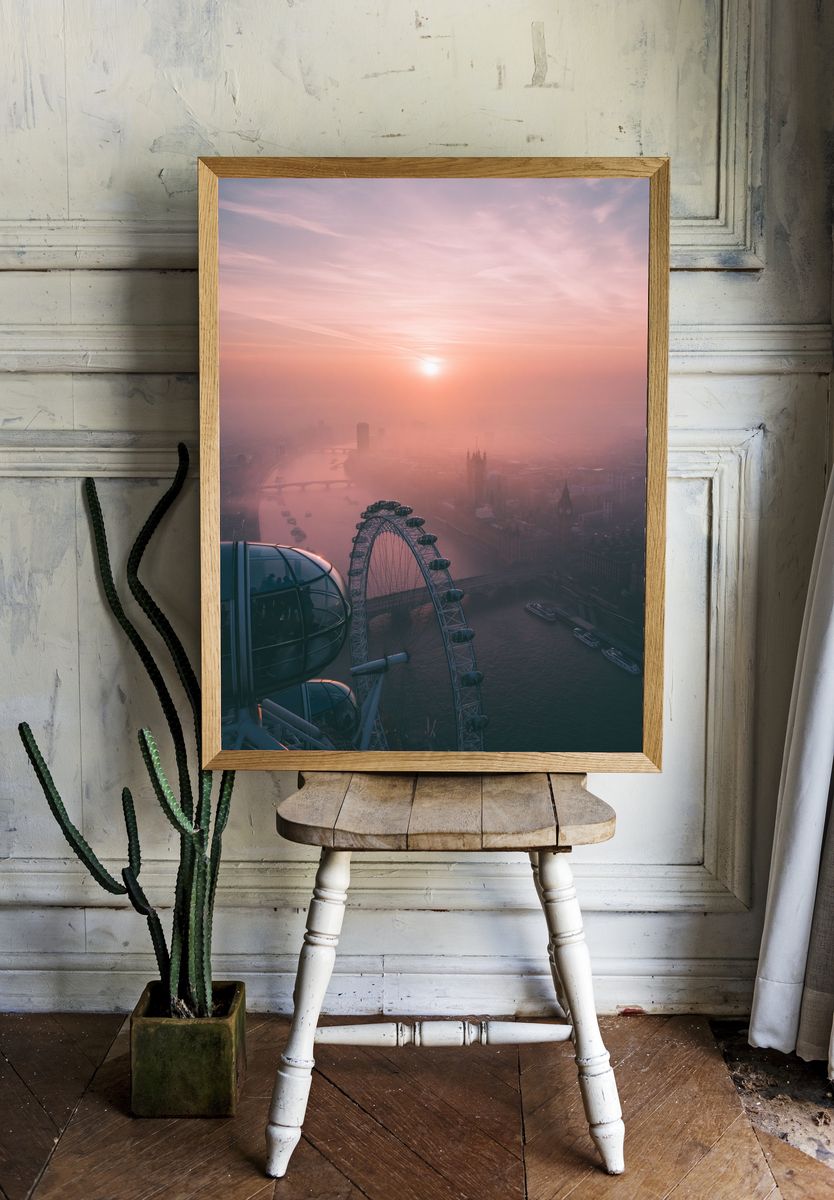 London Eye Sunrise Poster. — room view 1