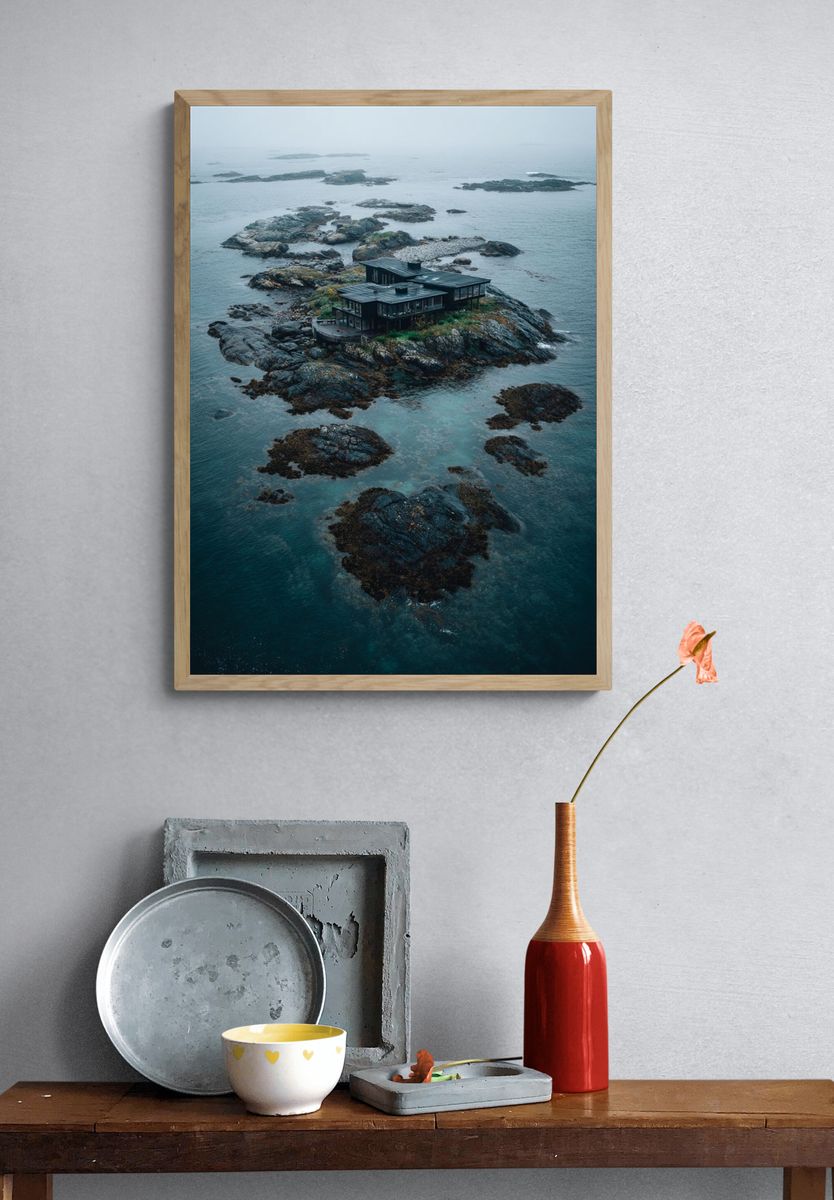 Modern Coastal House — Photography Print. — room view 3