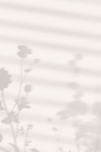 Silhouette Floral — Minimalist Print