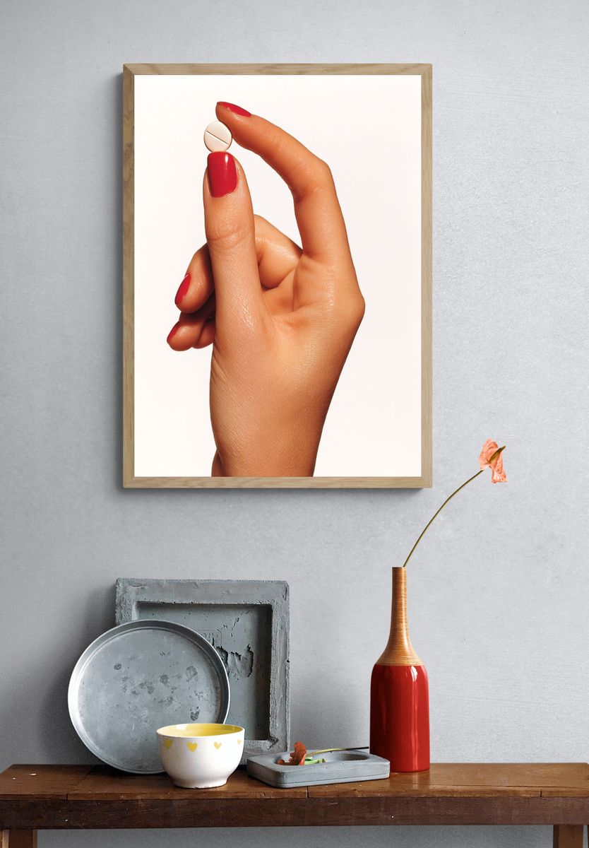 Minimal Hand Gesture Print. — room view 3
