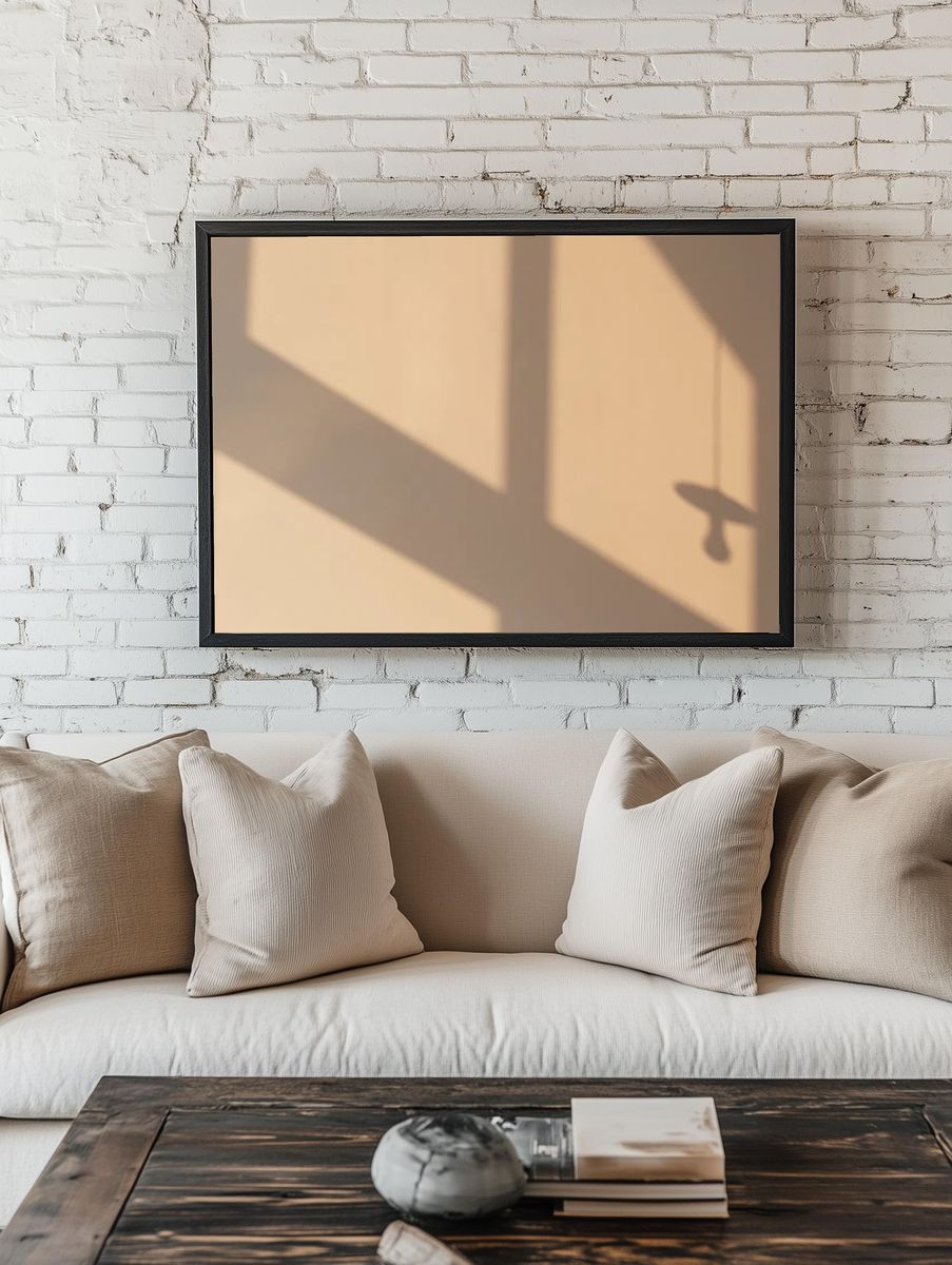 Late afternoon light beige wall. — room view 1
