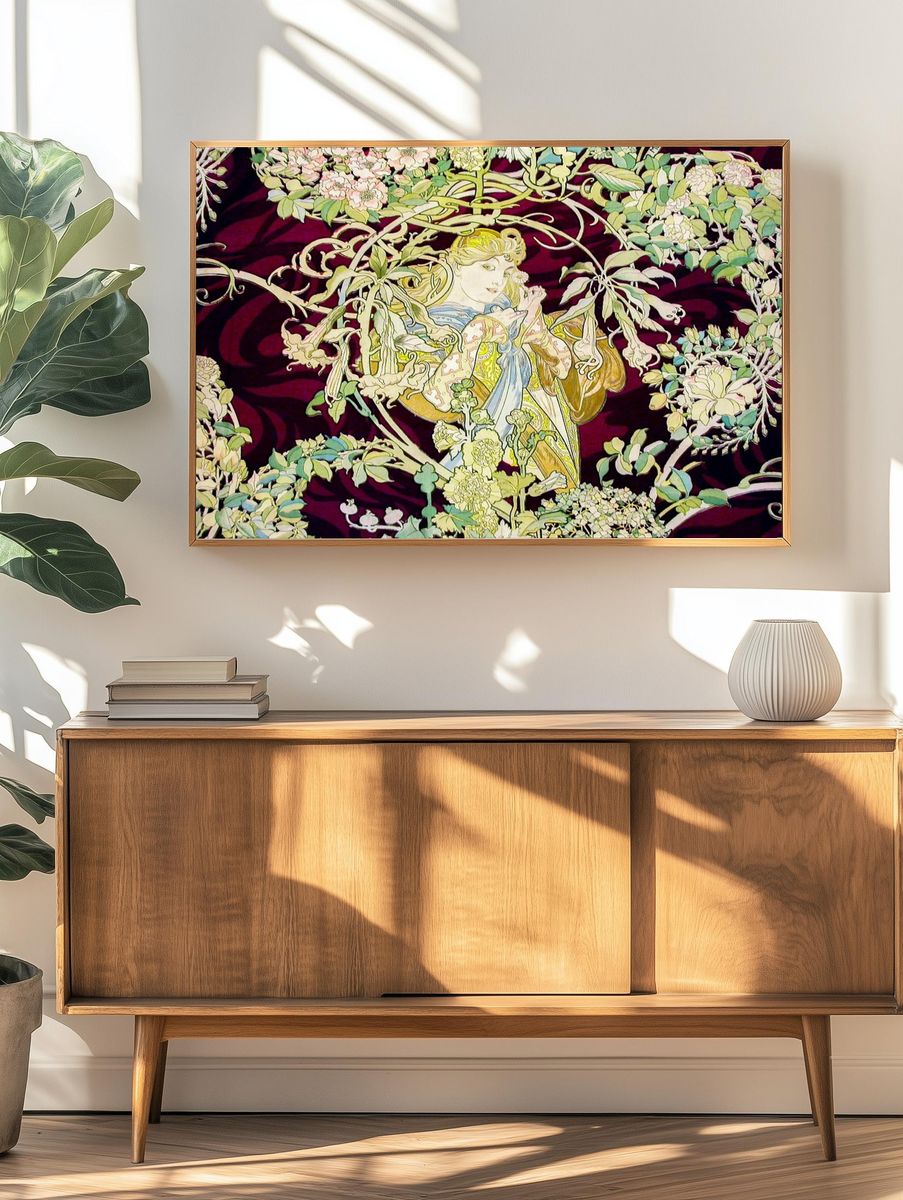 Panel Entitled “Femme à marguerite”. — room view 3